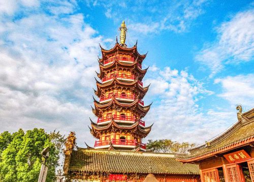 历史底蕴雷峰塔的变迁