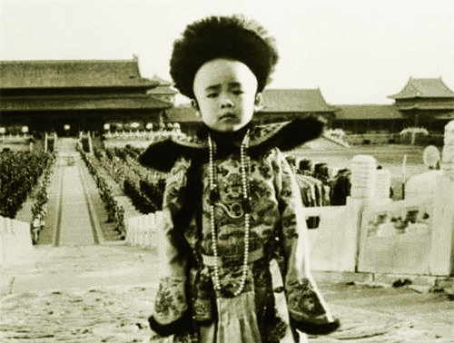 梦里不知身是客，觉后方识梦幻影