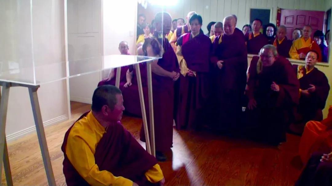 《揭开真相》(二十二)天上的云突然掉到树尖