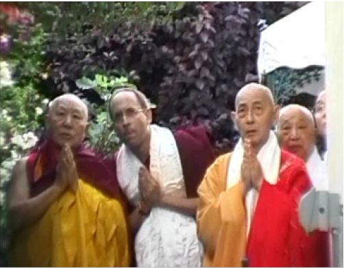 《揭开真相》(十五)预言百万毒蜂到 果然应机按时来