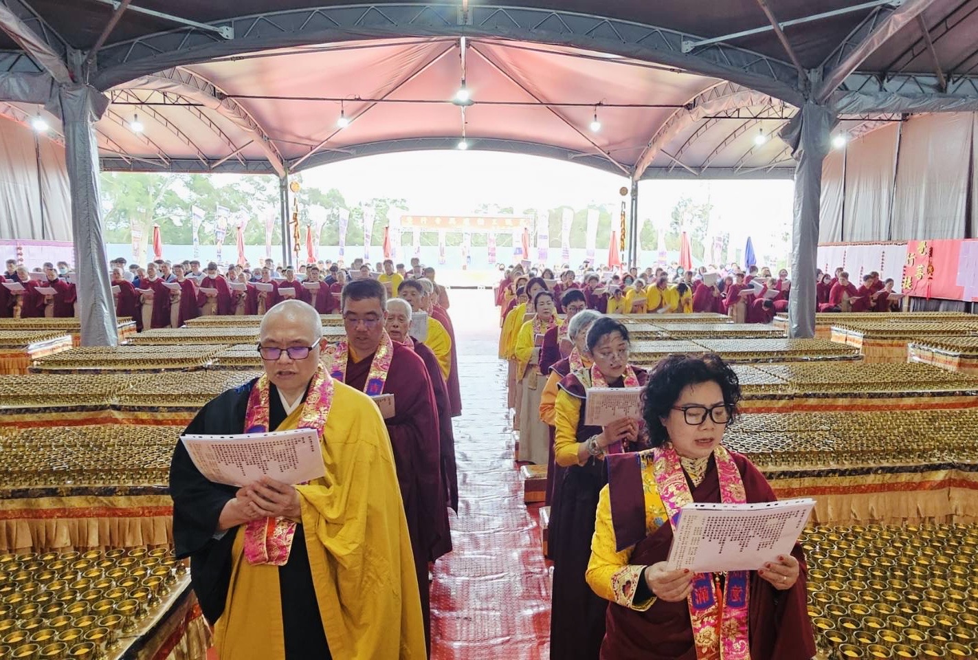 迎新春! 万灯供佛觉行圆满 初六觉行寺庆动工祈福