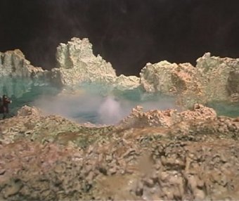 南无羌佛就被授与“东方艺术大师”