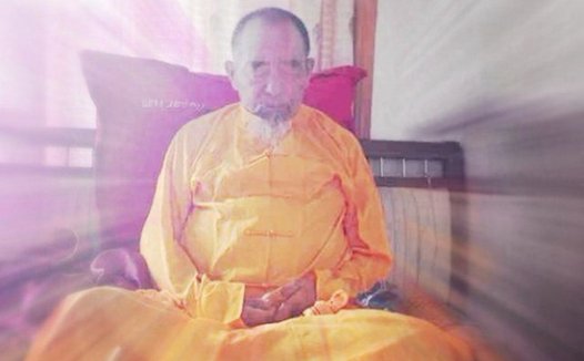 西巴寺法王大西拉活佛仁波切获证虹身成就